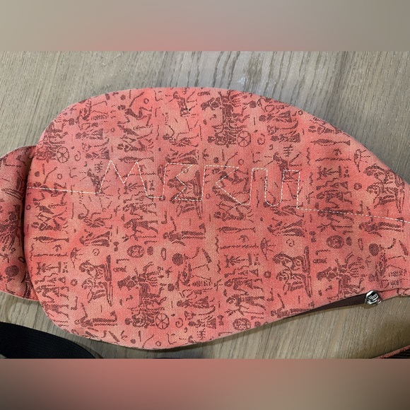 Meru sling back backpack bag - Picture 4 of 13